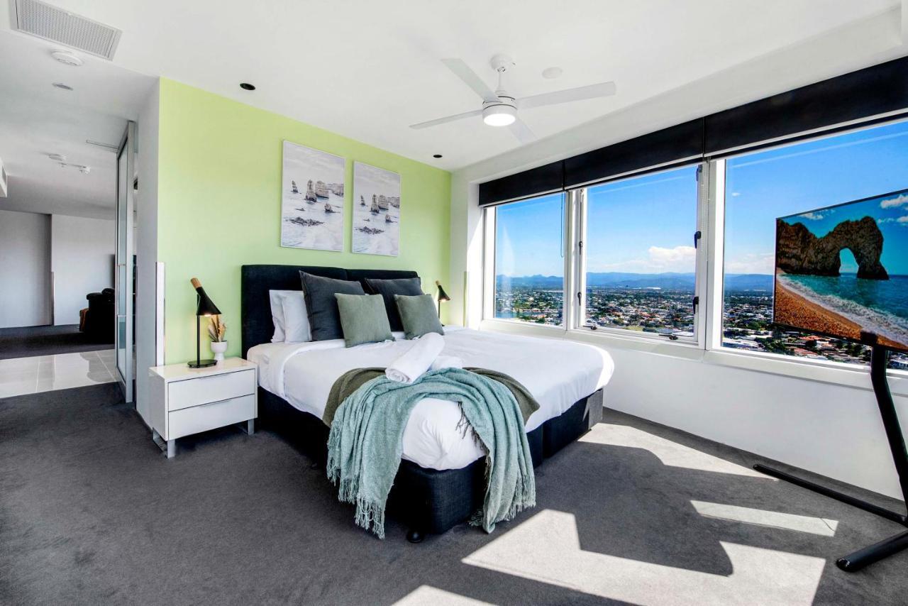 Q Tower At Surfers Paradise - Self Contained Apartments 黄金海岸 外观 照片