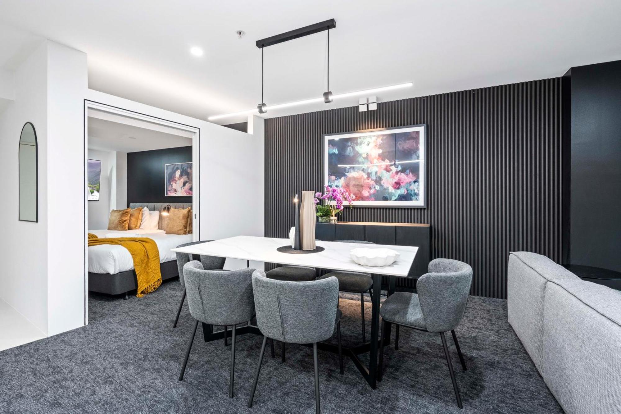 Q Tower At Surfers Paradise - Self Contained Apartments 黄金海岸 外观 照片