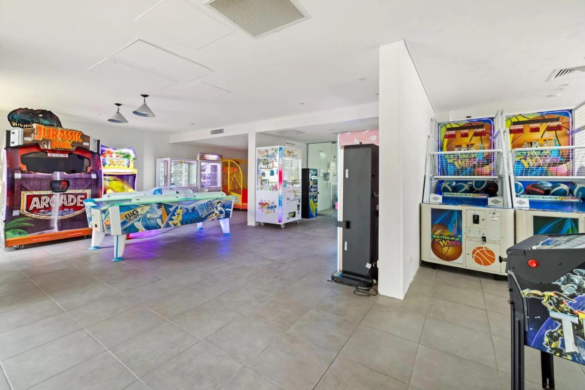 Q Tower At Surfers Paradise - Self Contained Apartments 黄金海岸 外观 照片