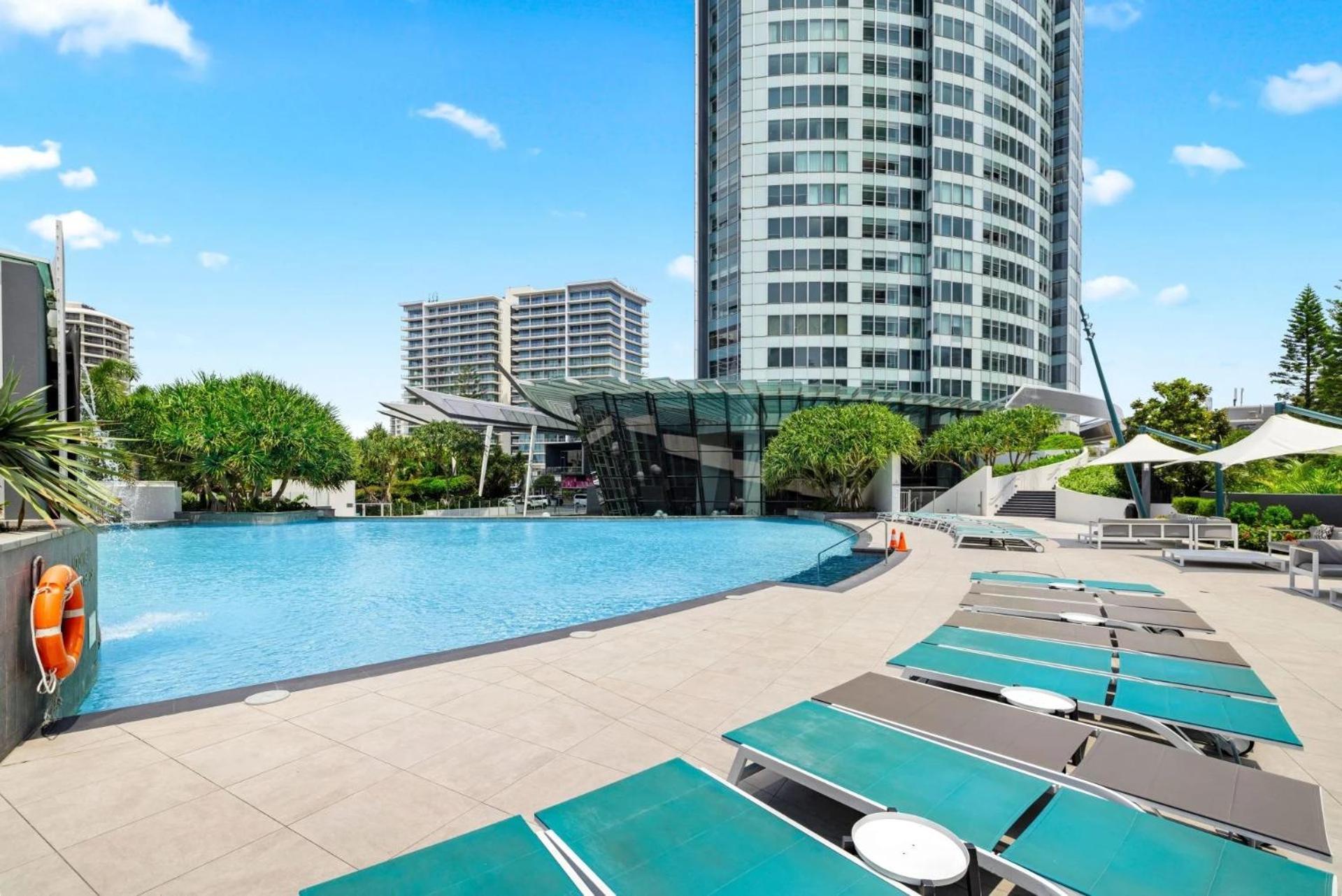 Q Tower At Surfers Paradise - Self Contained Apartments 黄金海岸 外观 照片