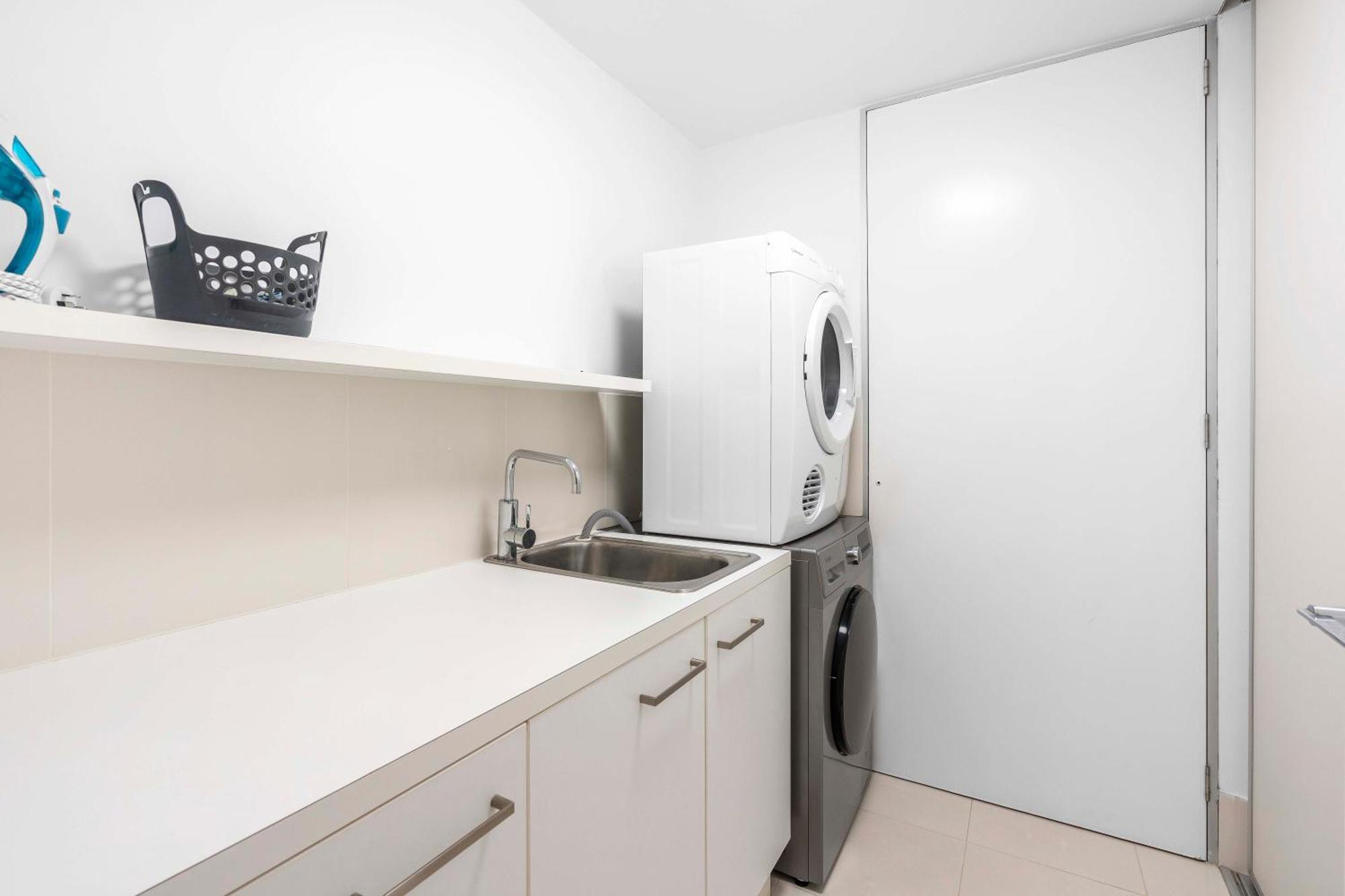 Q Tower At Surfers Paradise - Self Contained Apartments 黄金海岸 外观 照片