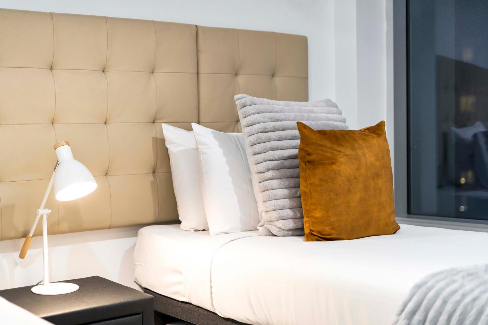 Q Tower At Surfers Paradise - Self Contained Apartments 黄金海岸 外观 照片