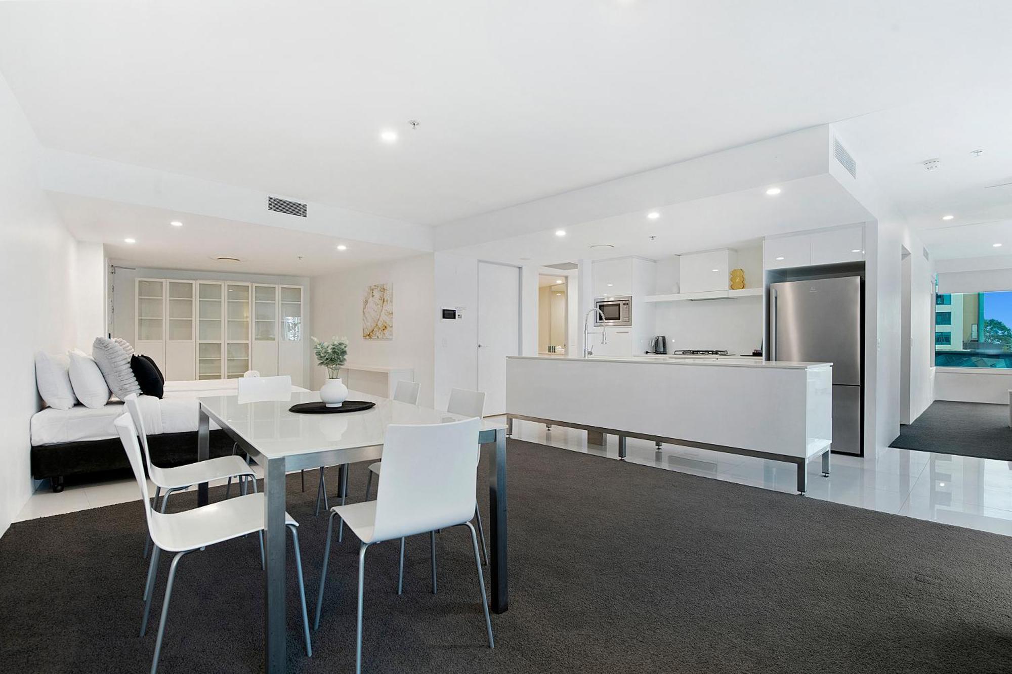 Q Tower At Surfers Paradise - Self Contained Apartments 黄金海岸 外观 照片